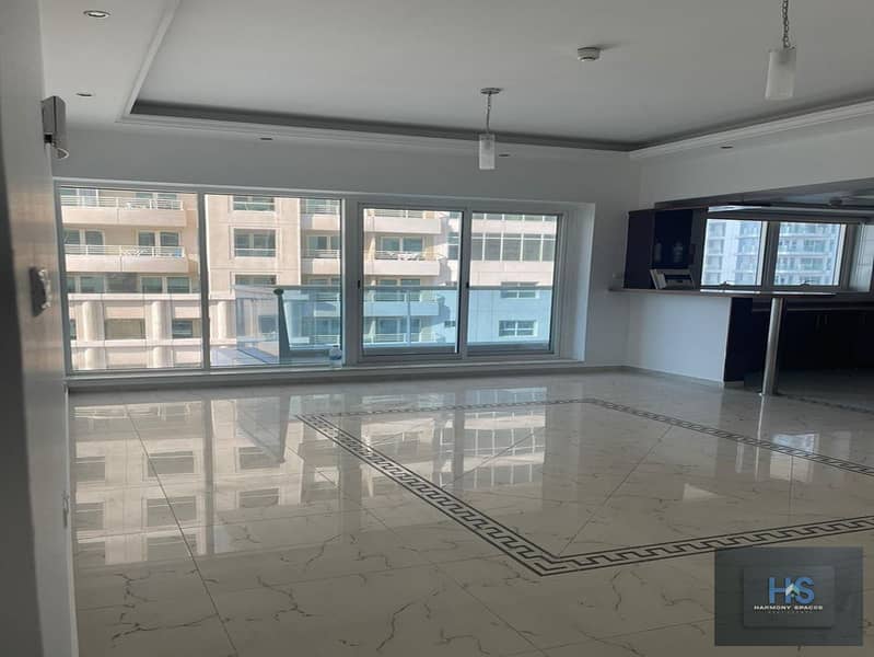 PRIME LOCATION | SPACIOUS 2 BHK + MAID ROOM