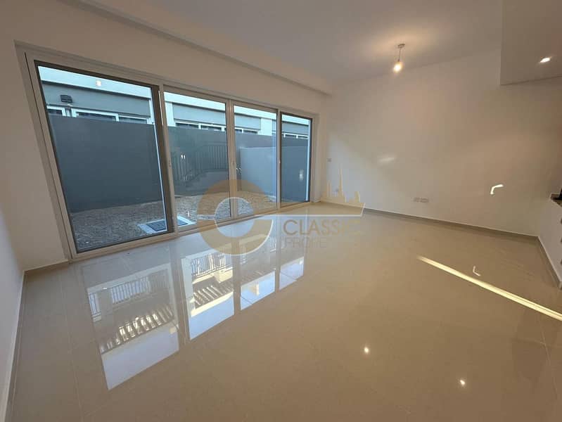 Modern 3BR with Garden | Ideal Investment