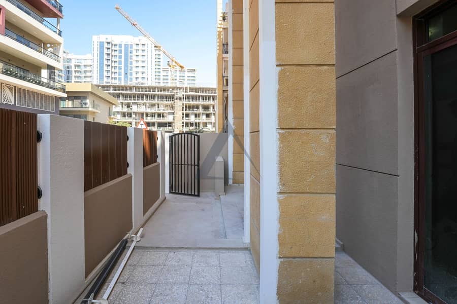 Vacant | Spacious | Prime location - Image 23