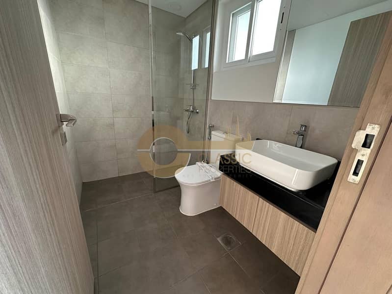 Modern 3BR with Garden | Ideal Investment - Image 14