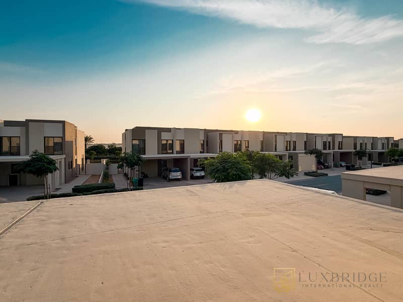 Just Handed Over | Close to Pool | Spacious 4br