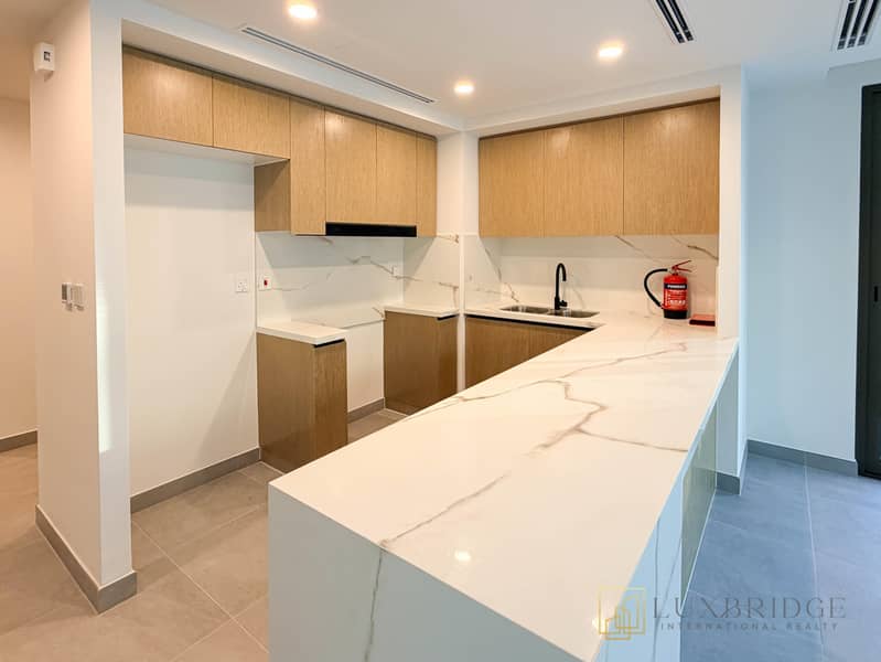 Just Handed Over | Close to Pool | Spacious 4br - Image 6