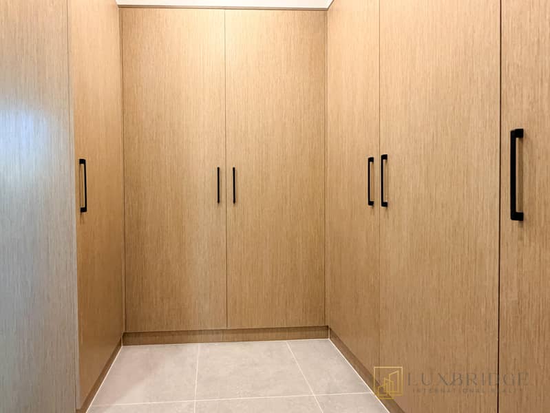 Just Handed Over | Close to Pool | Spacious 4br - Image 20