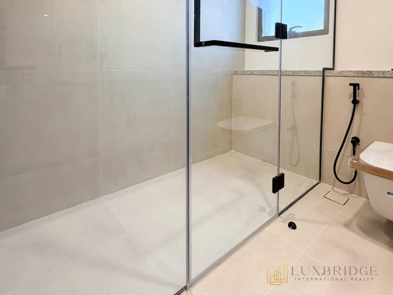 Just Handed Over | Close to Pool | Spacious 4br - Image 23