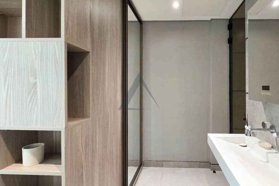 Spacious 1BR | Pool View | Ready to Move In - Image 8