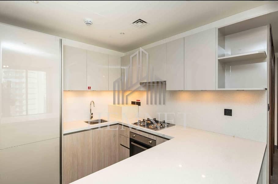 Unfurnished | Vacant | Brand New - Image 7