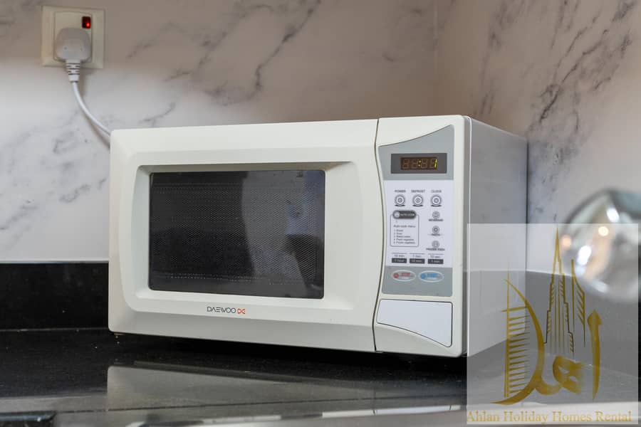 NEWLY FURNISHED | 1BR Apartment in Tallest Residential - Image 9