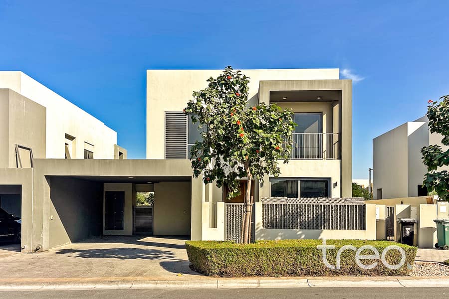 4 Bed | Single Row | Prime | Spacious - Image 22