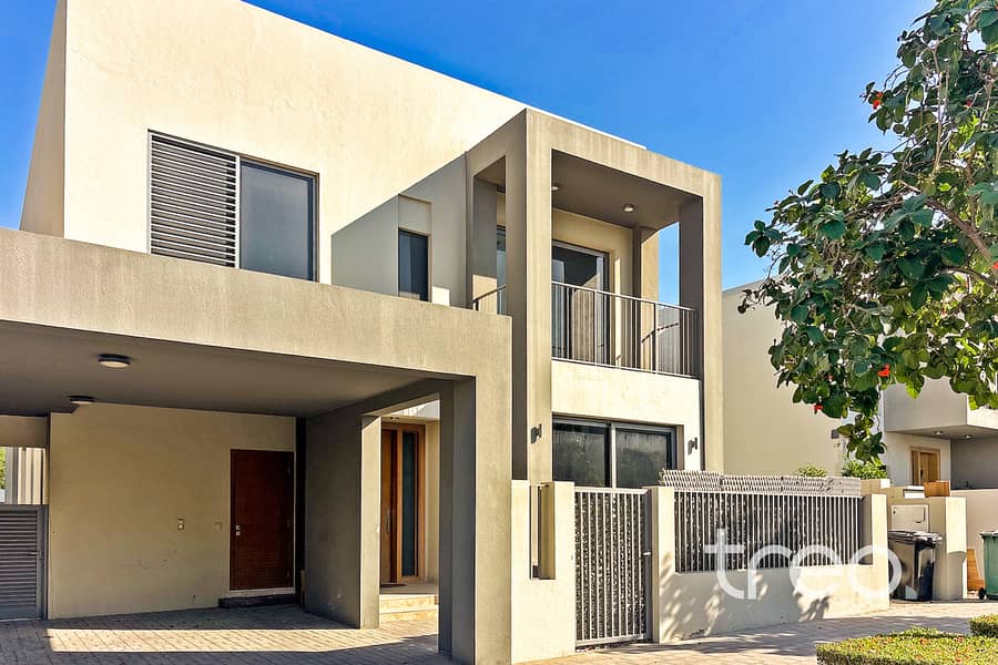 4 Bed | Single Row | Prime | Spacious - Image 23