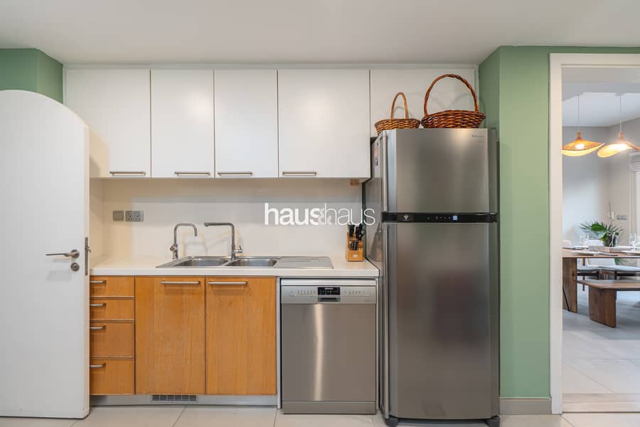 Bright and Stylish 4BR Villa | Family-Friendly - Image 38