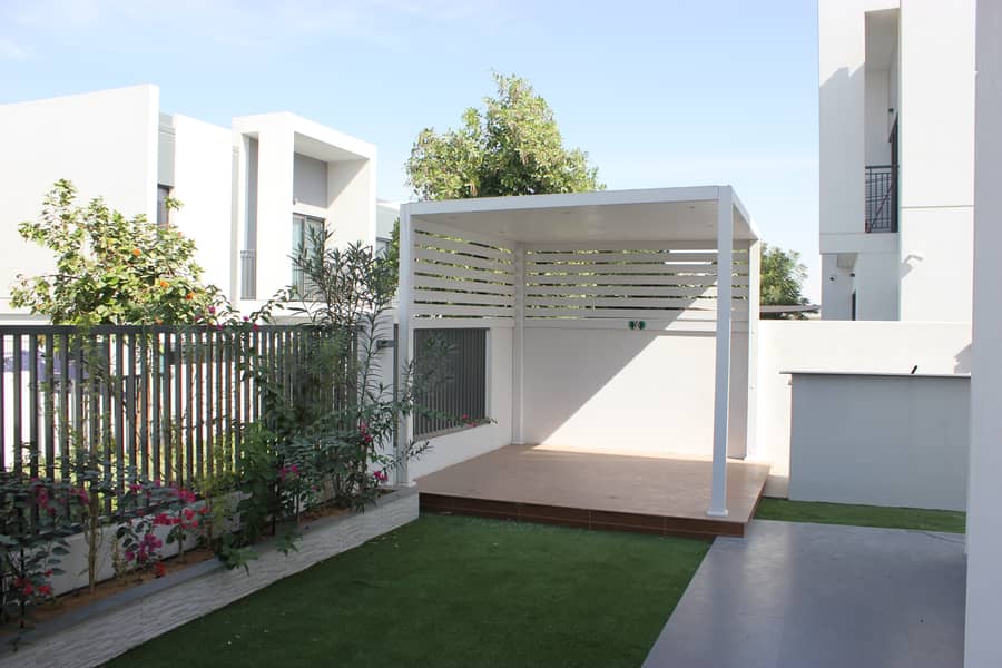 VACANT | CORNER UNIT | UPGRADED - Image 7