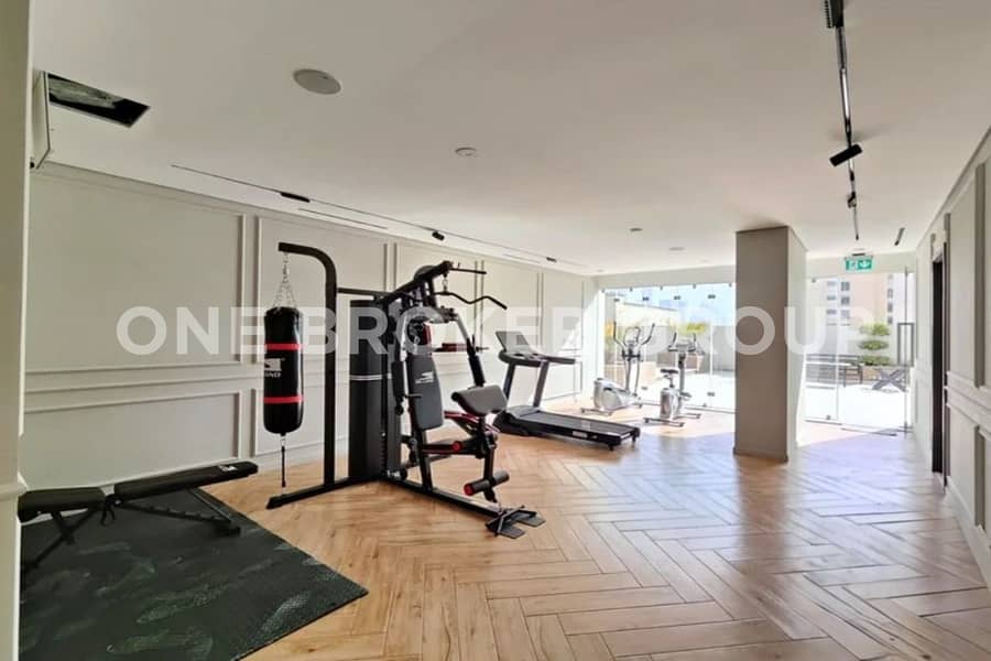 Modern 1BR Home for Sale in Prime Location - Image 25