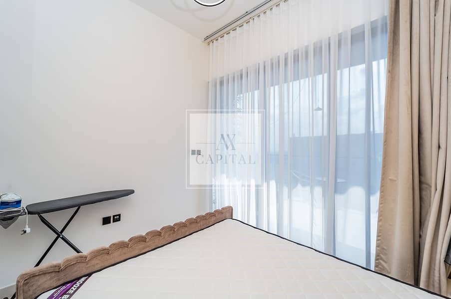 Modern Furniture | Vacant in Jan | High floor - Image 10