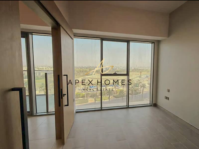 Vacant | Mid Floor | Brand new