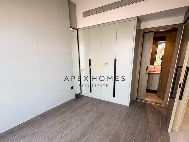 Vacant | Mid Floor | Brand new - Image 6