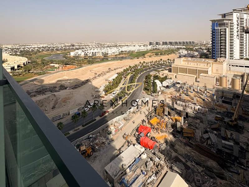 Vacant | Mid Floor | Brand new - Image 10