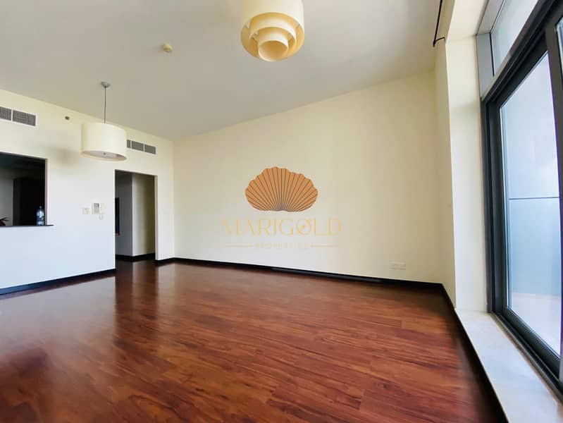 MARINA VIEWS, LARGE BALCONY, SPACIOUS 2BED+M