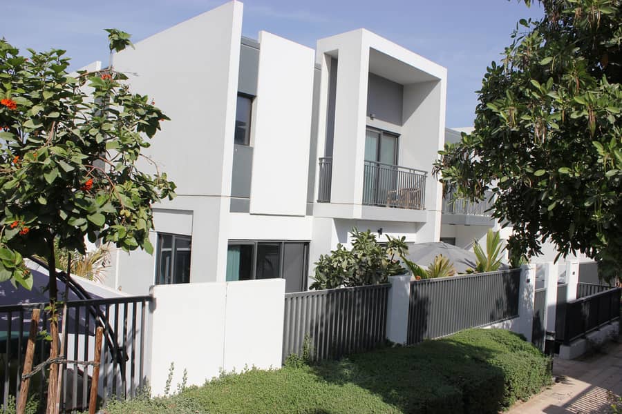 VACANT | CORNER UNIT | UPGRADED - Image 45