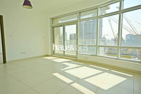 1 Bedroom Apartment for Rent in Downtown Dubai, Dubai - Two Bathrooms | Spacious Layout | Chiller Free 1 Bedroom Apartment for Rent in Downtown Dubai, Dubai - Two Bathrooms | Spacious Layout | Chiller Free