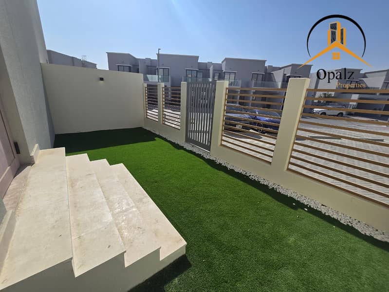 Perfect Family Living in Rukan | Garden + Natural Light + Great Community!