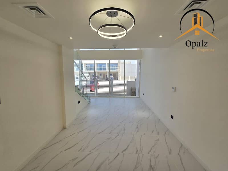 Perfect Family Living in Rukan | Garden + Natural Light + Great Community!