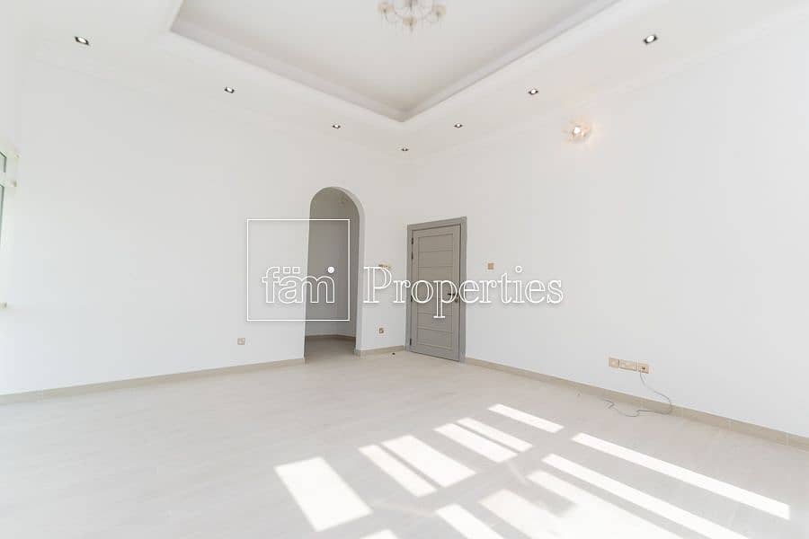 Beautiful and renovated Villa For Rent | Vacant - Image 15