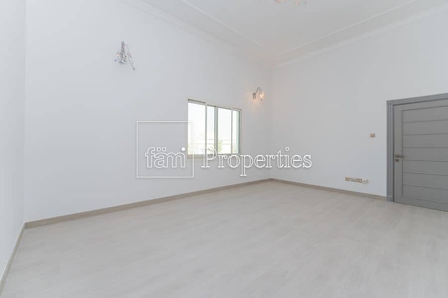 Beautiful and renovated Villa For Rent | Vacant - Image 17