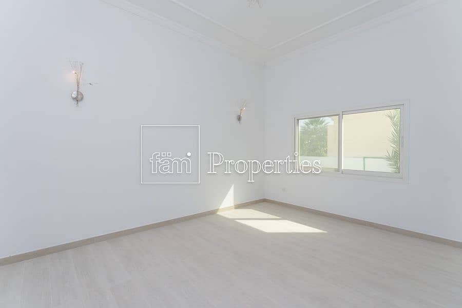 Beautiful and renovated Villa For Rent | Vacant - Image 19