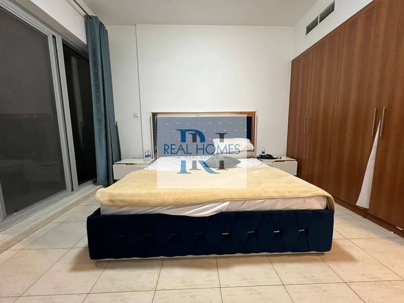 Spacious 1BHK | Pool View | Multiple Cheques