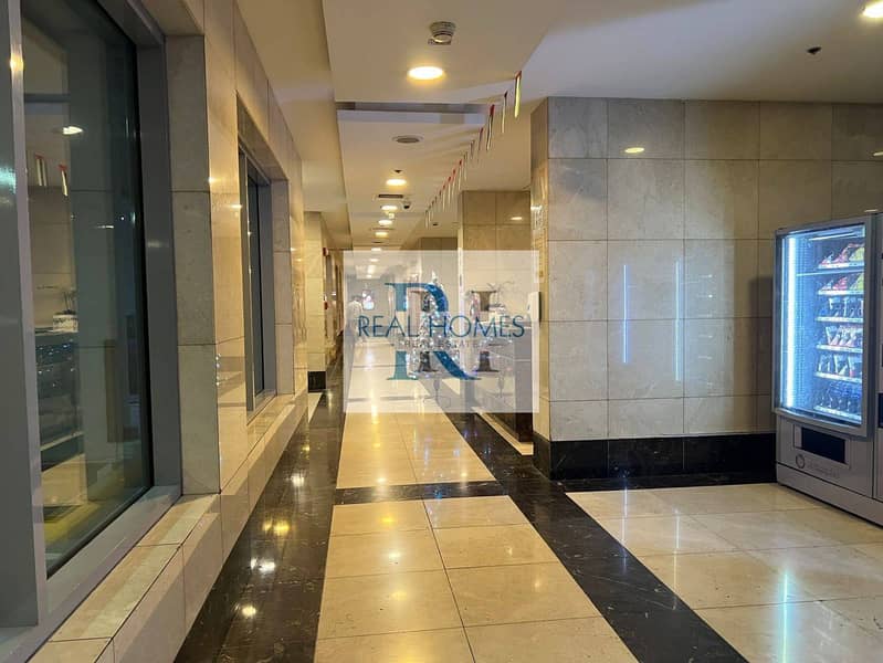 Spacious 1BHK | Pool View | Multiple Cheques - Image 11