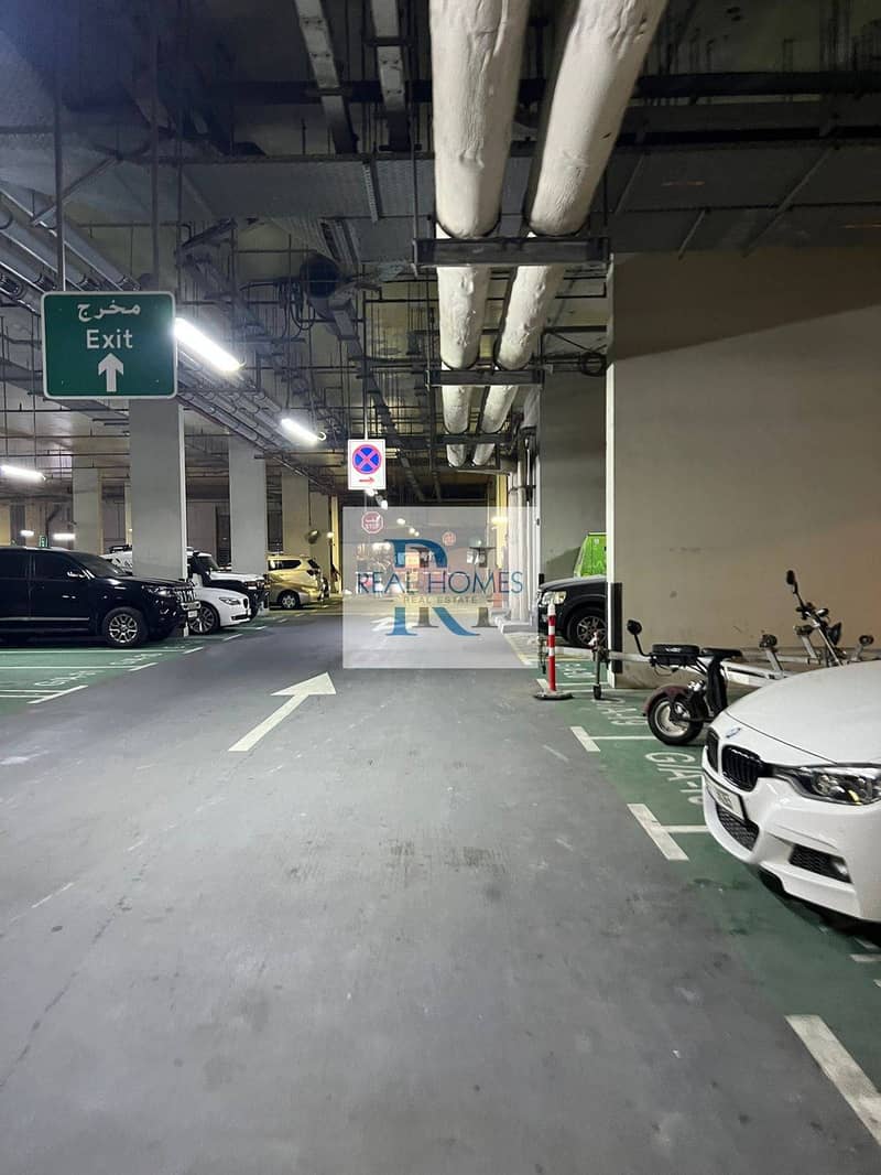 Spacious 1BHK | Pool View | Multiple Cheques - Image 13