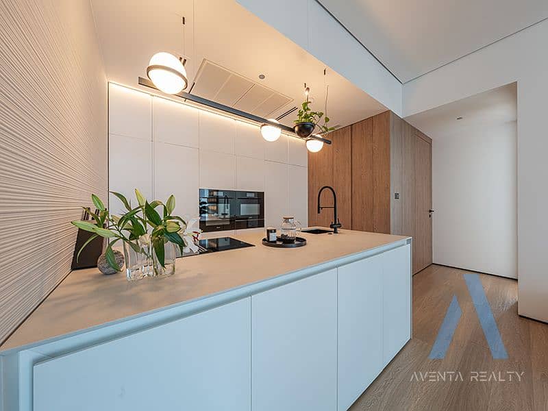 High End Upgrades | Fully Furnished | Exclusive - Image 8