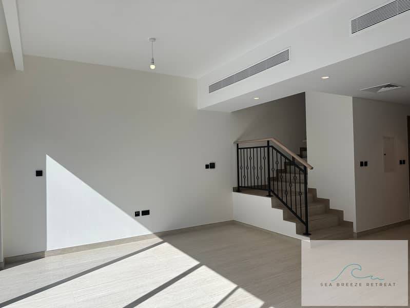 Ready to Move In | Prime Location | Exclusive Community - Image 9