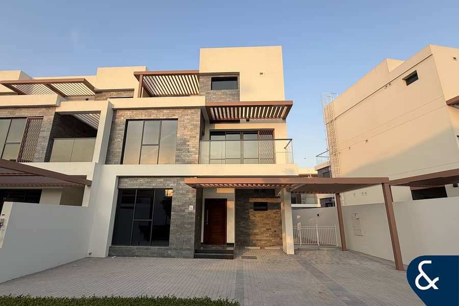 Brand New 6 bed | G+2 Townhouse | Vacant |