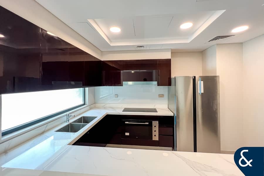 Brand New 6 bed | G+2 Townhouse | Vacant |