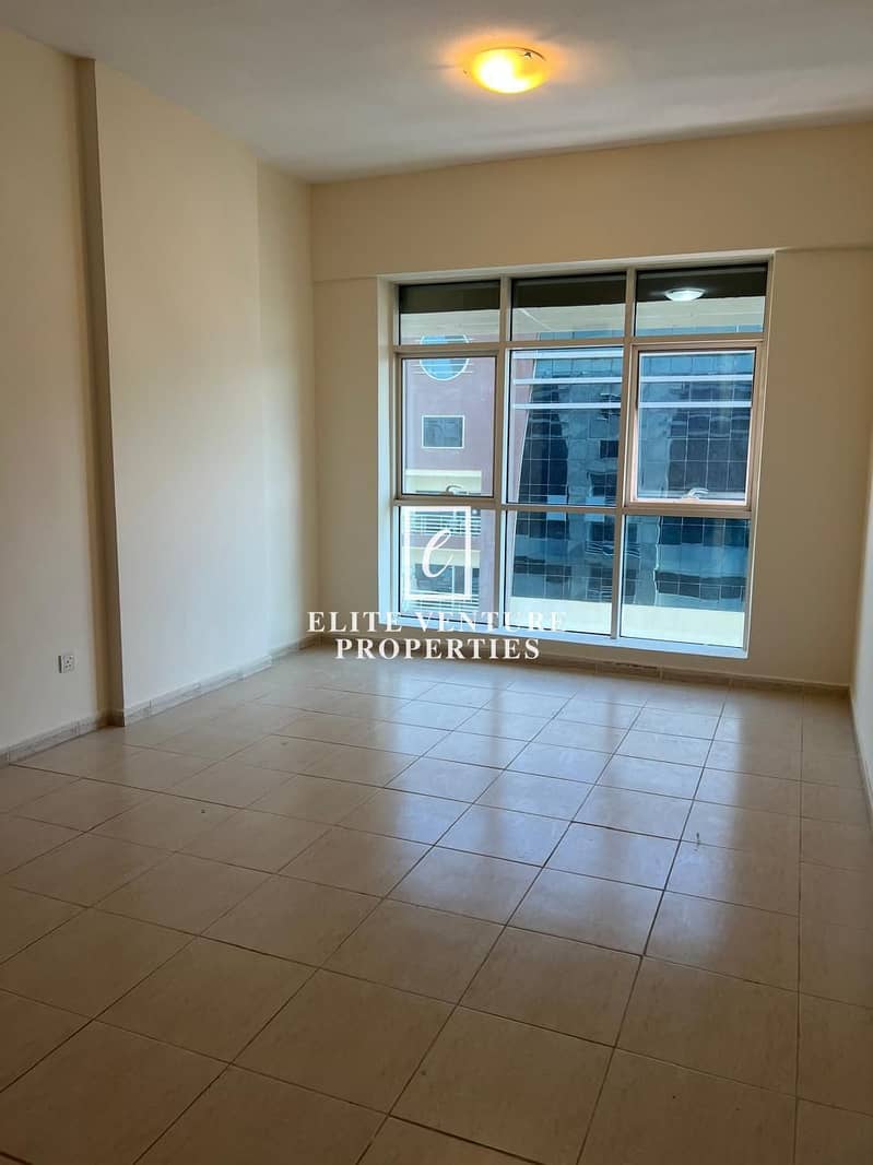 VACANT | SPACIOUS | 1 BEDROOM | PRIME LOCATION - Image 9