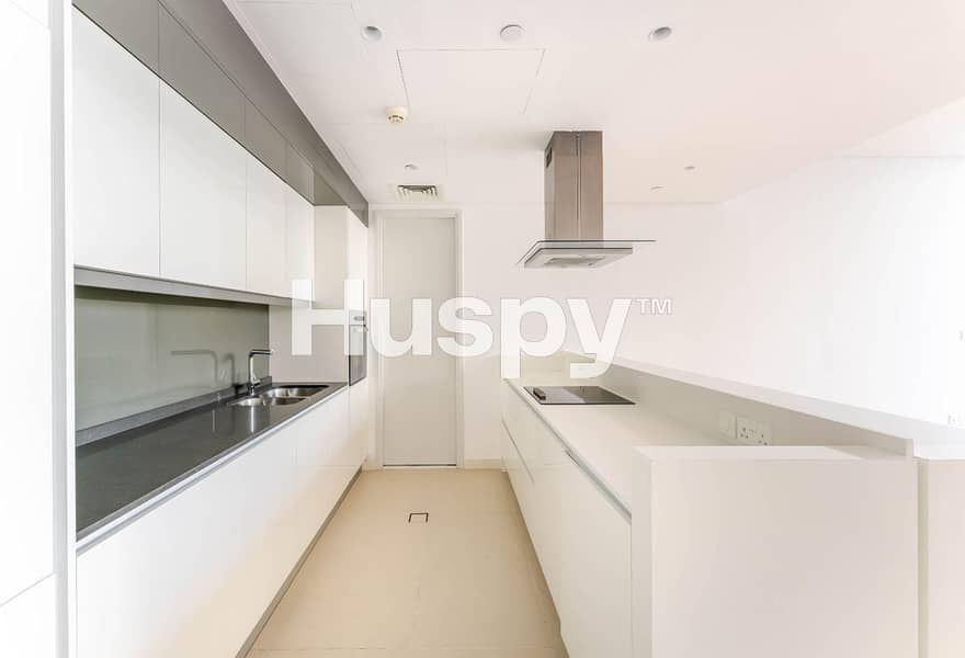 Large Layout | Sea View | Vacant - Image 6