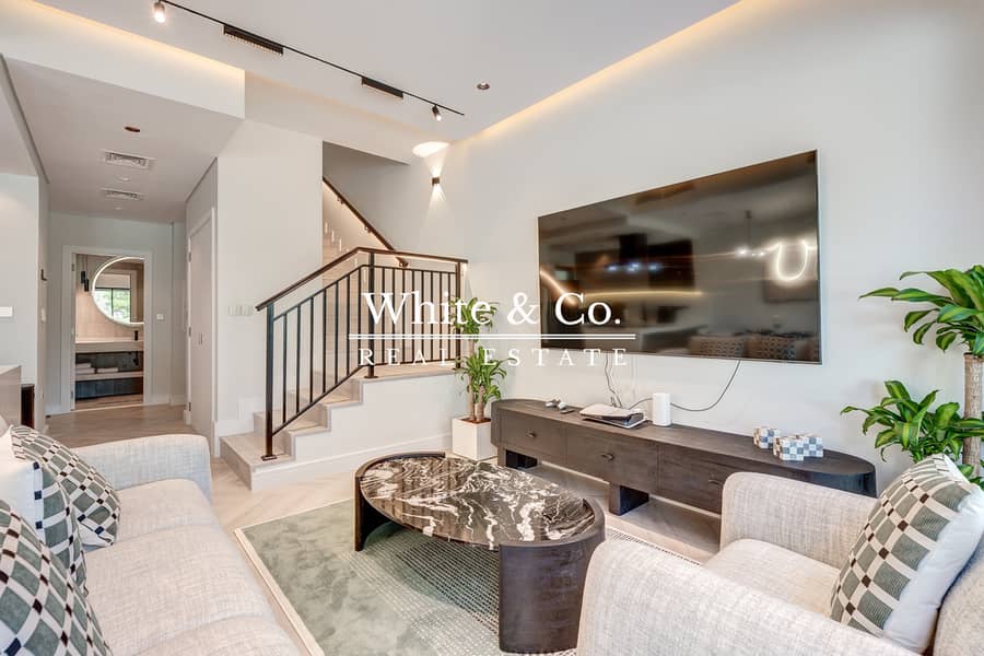 Luxury Upgraded | Park Facing | Unique - Image 8