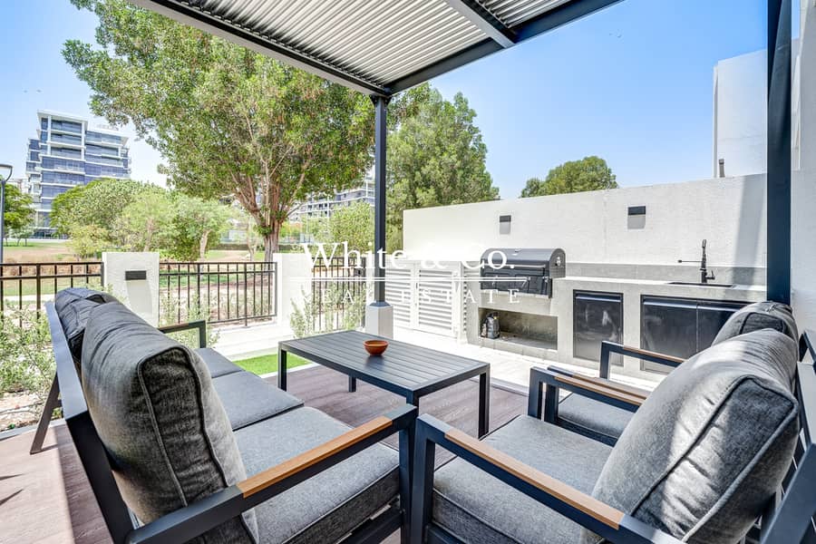 Luxury Upgraded | Park Facing | Unique - Image 21