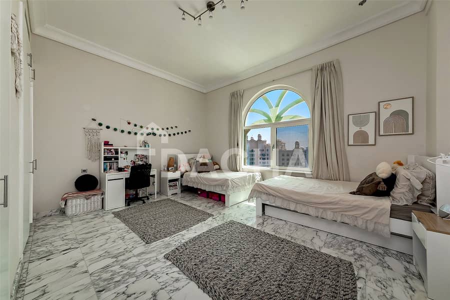 Renovated G-Type Penthouse | Stunning Sea Views - Image 26