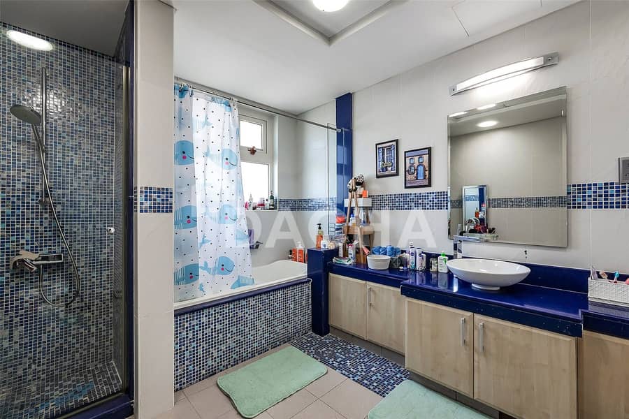 Renovated G-Type Penthouse | Stunning Sea Views - Image 27