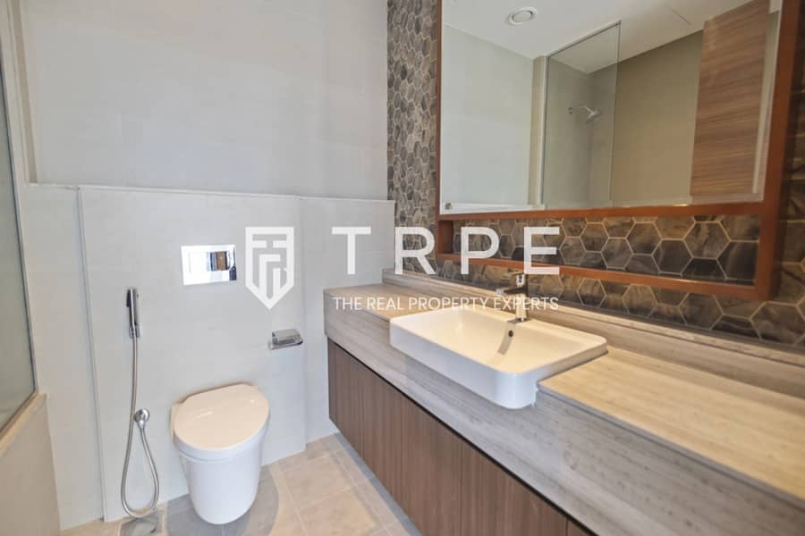 Burj View | Luxury 3BHK | Vacant - Image 11