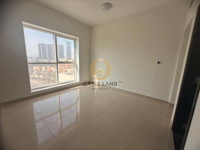 Family-Friendly 2BHK Duplex with Maid Room & 3 Bathrooms Payment 4 Chqs