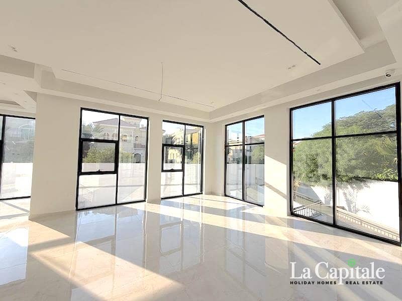 Upgraded Villa | Ready to move | Corner Unit