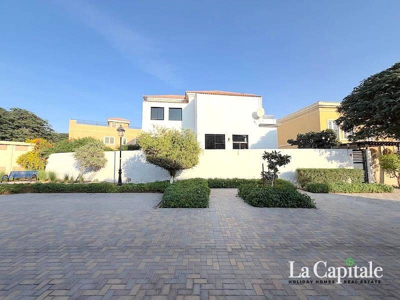 Upgraded Villa | Ready to move | Corner Unit - Image 23