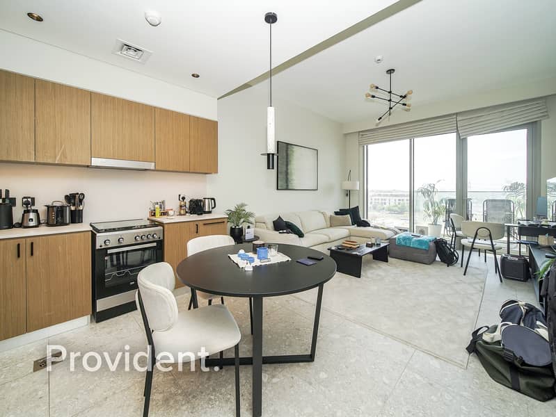 Investor Opportunity | Spacious | Prime Location - Image 7