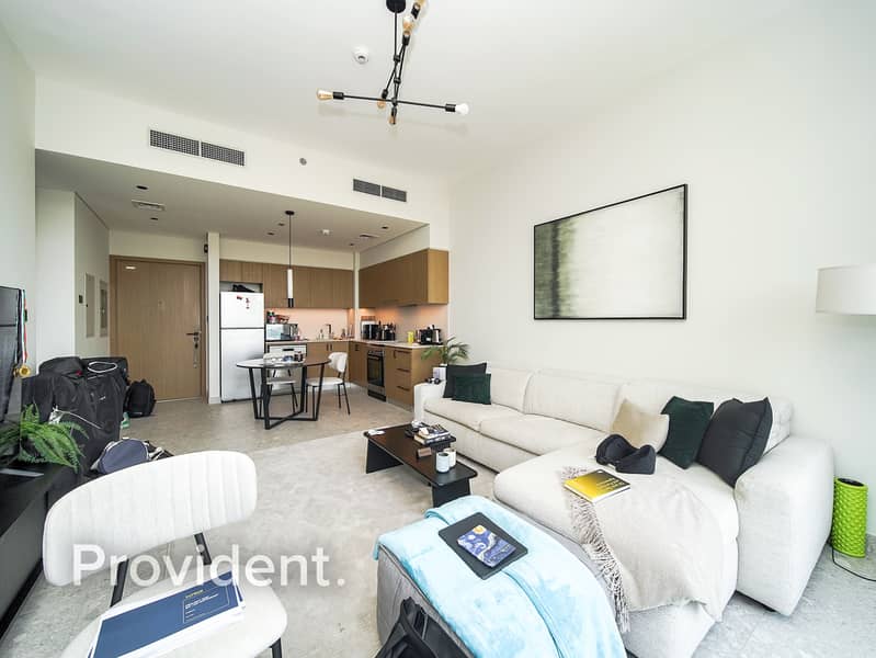 Investor Opportunity | Spacious | Prime Location - Image 9