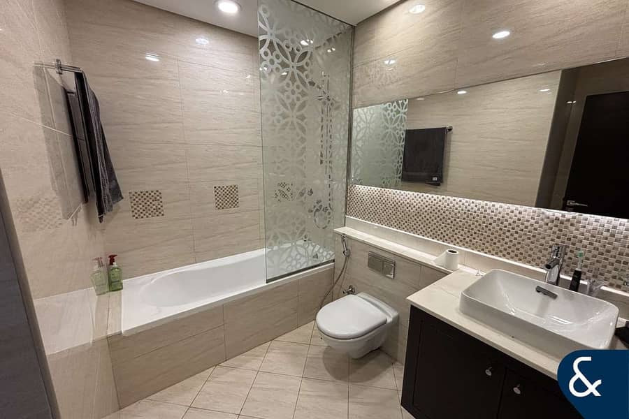 Fully Furnished | 2 Bed + Maid | Dubai Mall - Image 11