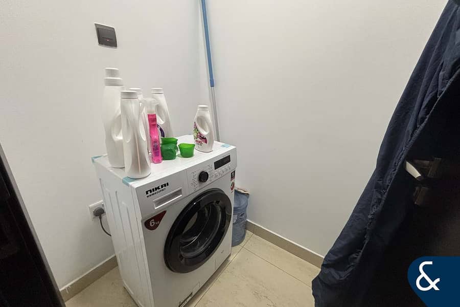 Fully Furnished | 2 Bed + Maid | Dubai Mall - Image 13