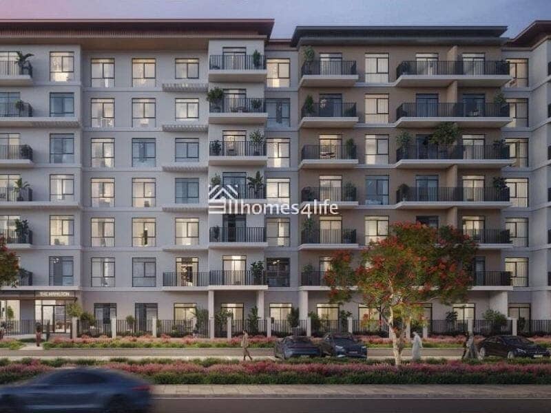 Distress Deal /Town Square / High ROI